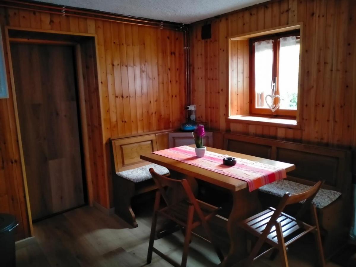 Casa Dei Sogni Lejlighed Aosta Eksteriør billede